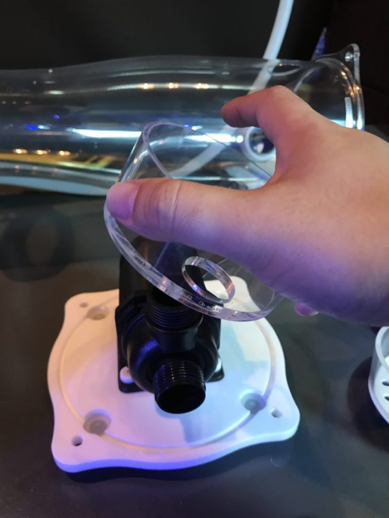 Twiflowプロテインスキマー店舗展示始めました！ | コーラルラボ